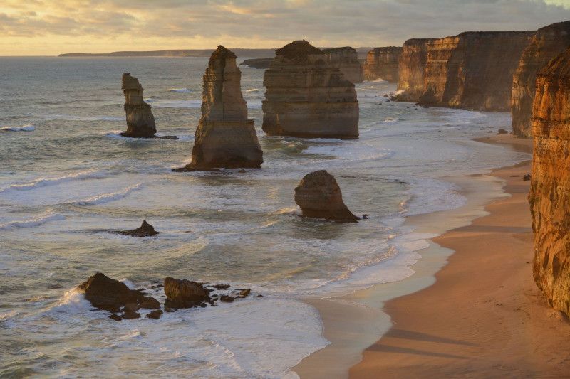 Rent a motorhome Melbourne and see the beauty of The Twelve Apostles.